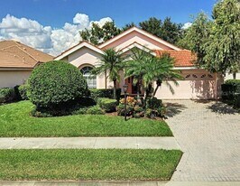 5271 Highbury Cir in Sarasota, FL - Building Photo