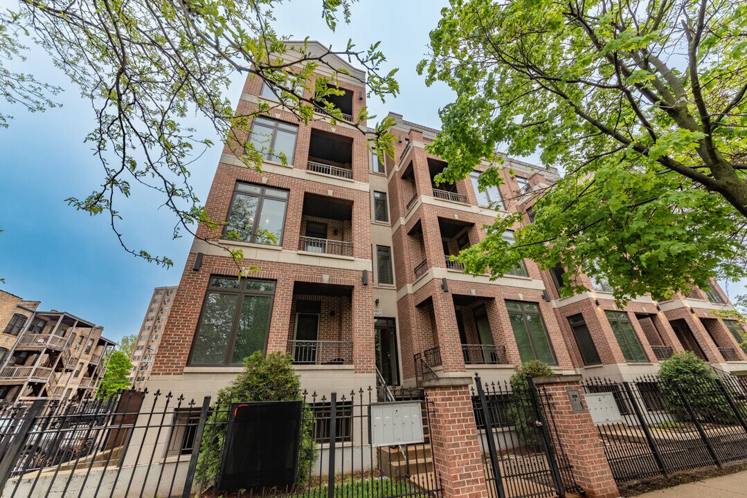 4021 S Ellis Ave in Chicago, IL - Building Photo