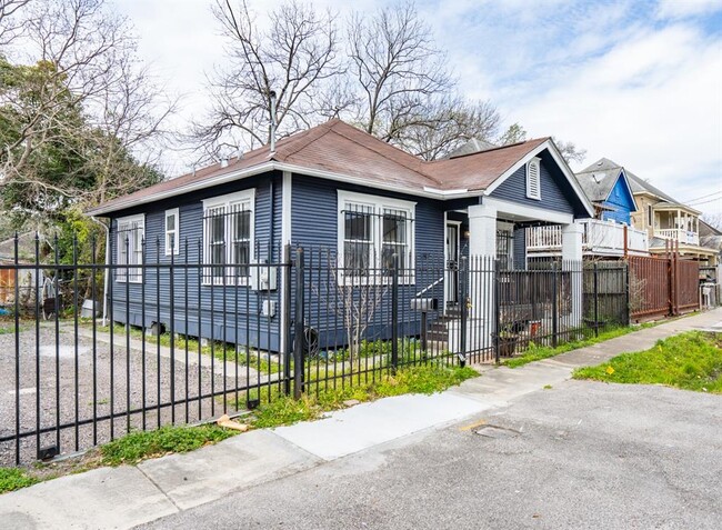 1707 Terry St in Houston, TX - Building Photo - Building Photo