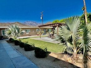 37067 Bankside Dr, Unit B in Cathedral City, CA - Building Photo - Building Photo