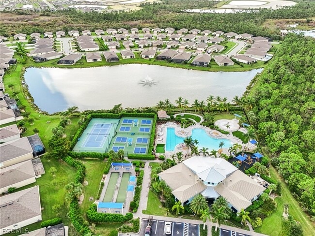 property at 3421 Cancun Ct