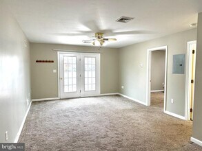 531 W Penn Ave in Robesonia, PA - Building Photo - Building Photo