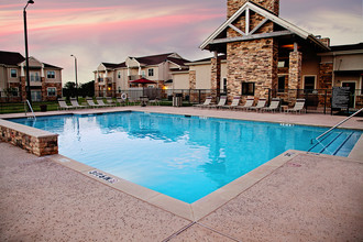 Central Park at Winstar Village Apartments in Thackerville, OK - Building Photo - Building Photo