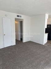 128 General Arnold St NE in Albuquerque, NM - Building Photo - Building Photo