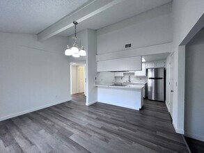 1000-1002 Bell St in Sacramento, CA - Building Photo - Building Photo