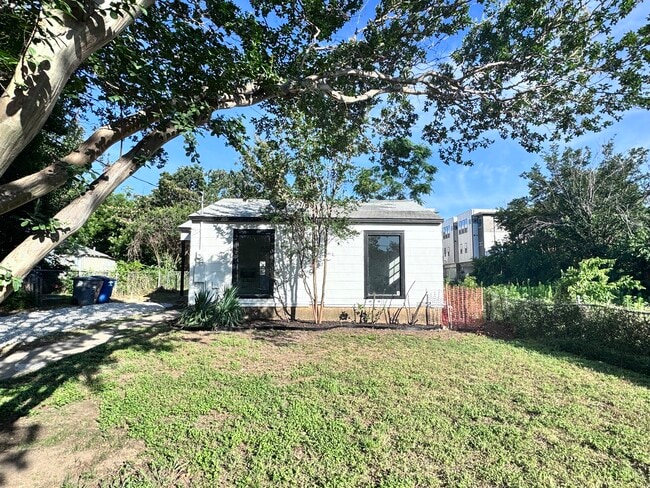 property at 2250 Mail Ave