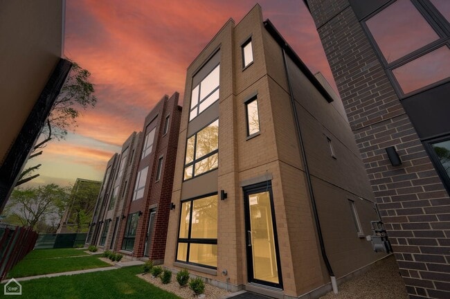 property at 4603 S St Lawrence Ave