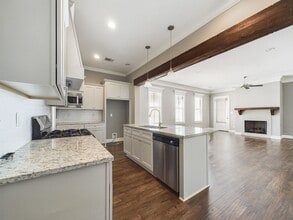 117 Harvey Cay Ln in Youngsville, LA - Building Photo - Building Photo