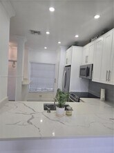 737 SW 122nd Ave in Pembroke Pines, FL - Building Photo - Building Photo