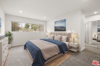 4213 Whitsett Ave in Los Angeles, CA - Building Photo - Building Photo
