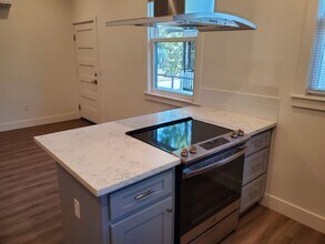 2031 3rd St in Sacramento, CA - Building Photo - Building Photo