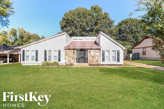 6390 Star Valley Dr in Bartlett, TN - Building Photo