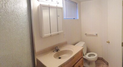 700-702-702 S Lashley Ln in Boulder, CO - Building Photo - Building Photo