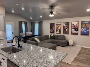 7612 John Thomas St in Amarillo, TX - Building Photo - Building Photo