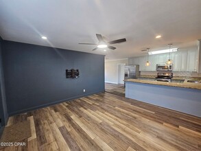 106 N Macarthur Ave in Panama City, FL - Building Photo - Building Photo