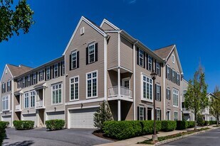3030 Meridian Cmns in Mechanicsburg, PA - Building Photo