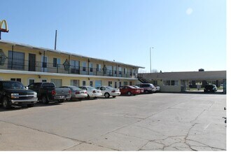 112 E Cherry St in Vermillion, SD - Building Photo - Building Photo