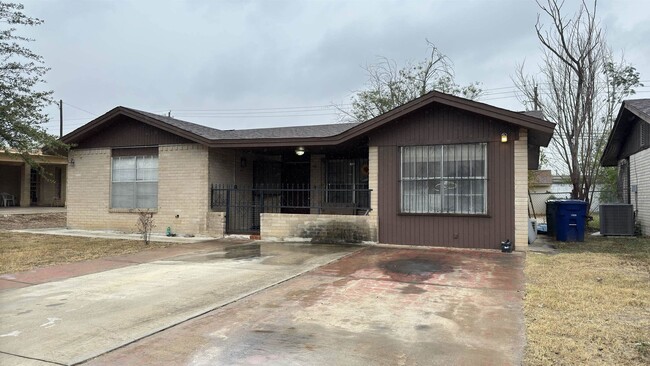 property at 713 Lariat Loop