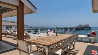23018 Pacific Coast Hwy in Malibu, CA - Building Photo - Building Photo