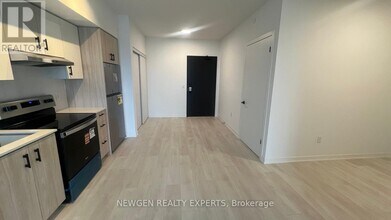 4878 Powers Cmn in Burlington, ON - Building Photo - Building Photo