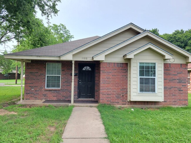 property at 1106 Spring St