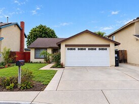 11242 Nalco St in San Diego, CA - Building Photo