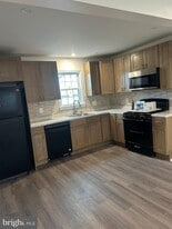 3240 Concord Rd in Aston, PA - Building Photo