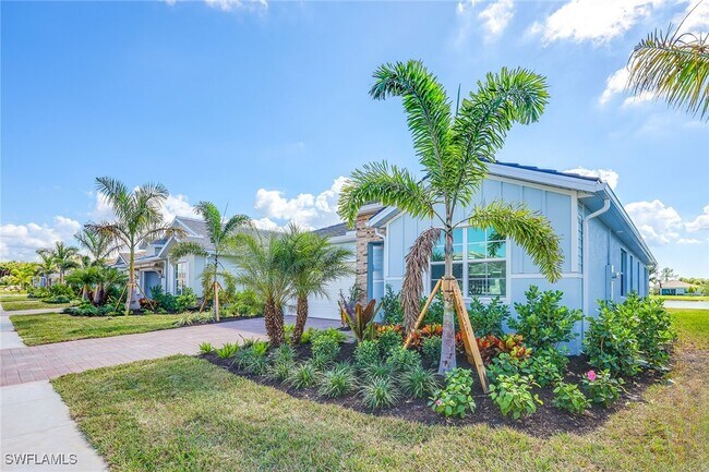 502 Kamari Cv in Naples, FL - Foto de edificio - Building Photo