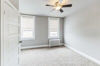 903 N Kenwood Ave photo'