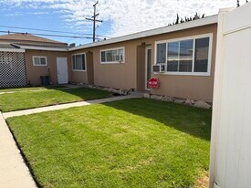 4164 Howard Ave, Unit 4164 in Los Alamitos, CA - Building Photo