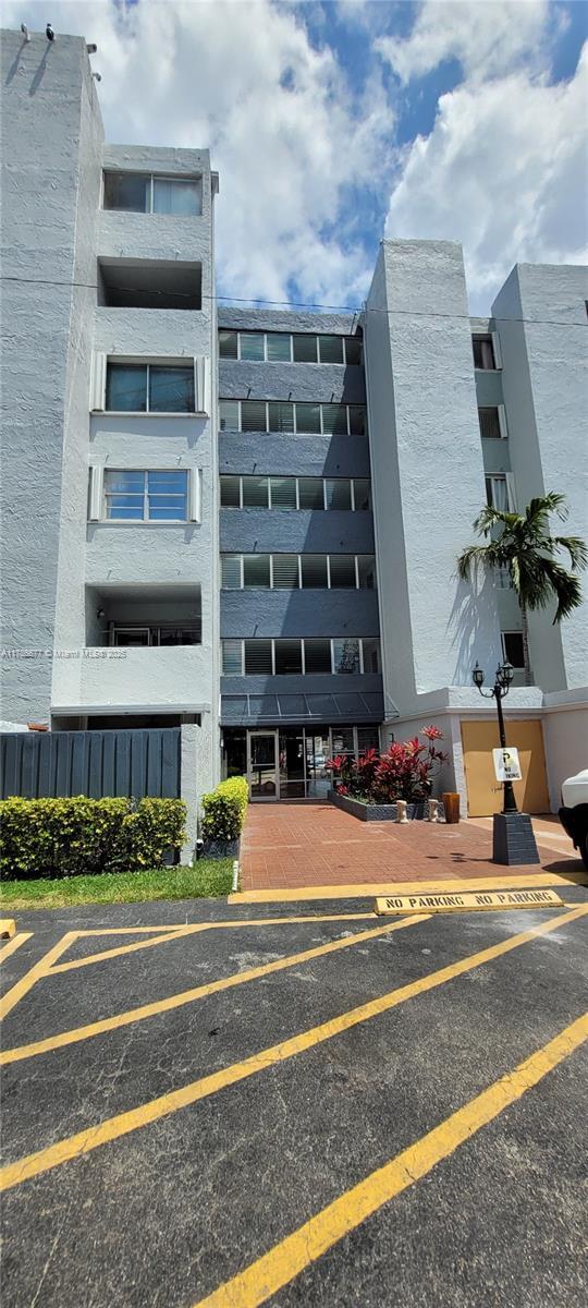 750 NW 43rd Ave in Miami, FL - Building Photo - Building Photo