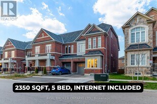 82 Ness Dr in Richmond Hill, ON - Building Photo