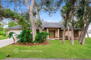 756 Leeward Rd in Venice, FL - Building Photo