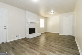 2255 Kings Forest Dr SE in Conyers, GA - Building Photo - Building Photo