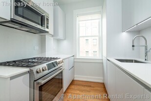 16 Forest St, Unit #21 in Cambridge, MA - Building Photo