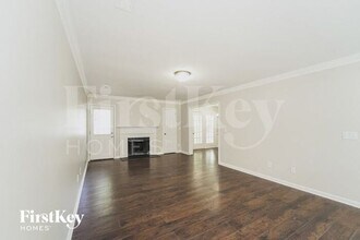 7508 Crestside Ln in Charlotte, NC - Building Photo - Building Photo