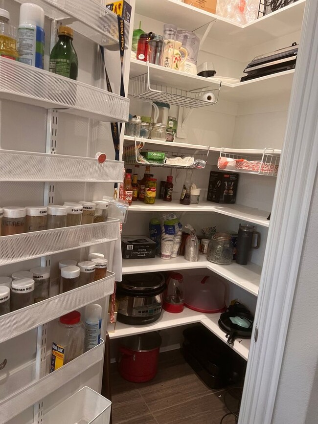 2301 Noble Pass Ln in League City, TX - Building Photo - Building Photo