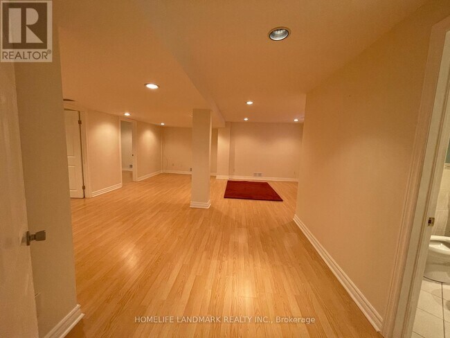 property at 5844 Corinthian Trail