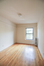 841 W Dakin St, Unit #2 in Chicago, IL - Building Photo - Building Photo