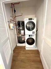 201 Gardner St in Boston, MA - Building Photo - Building Photo