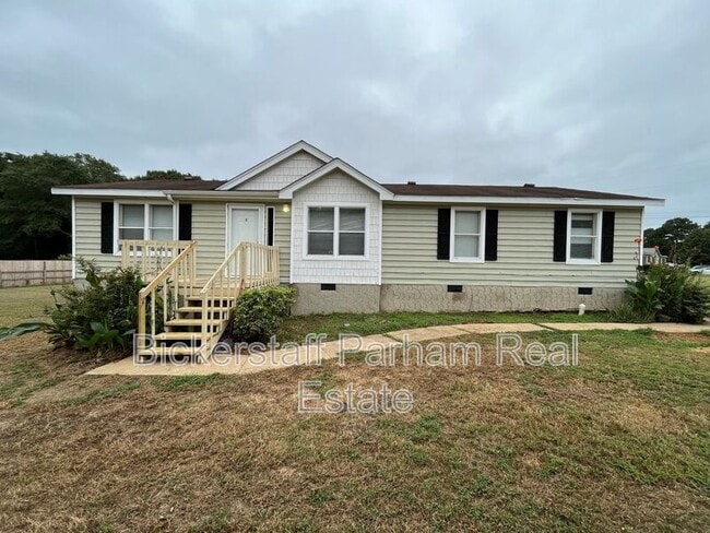 property at 16 Lake Vista Dr