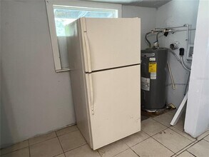 2102 14th St S-Unit -B in St. Petersburg, FL - Building Photo - Building Photo