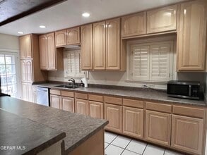 618 Mississippi Ave in El Paso, TX - Building Photo - Building Photo