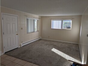 1280 S Wolff St in Denver, CO - Building Photo - Building Photo