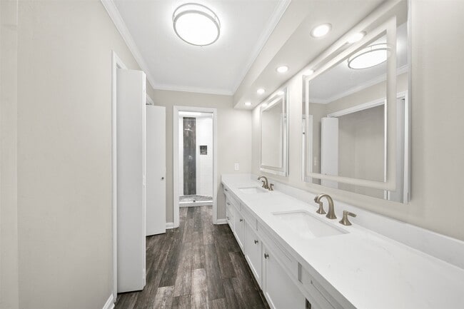 property at 4109 Meyerwood Dr