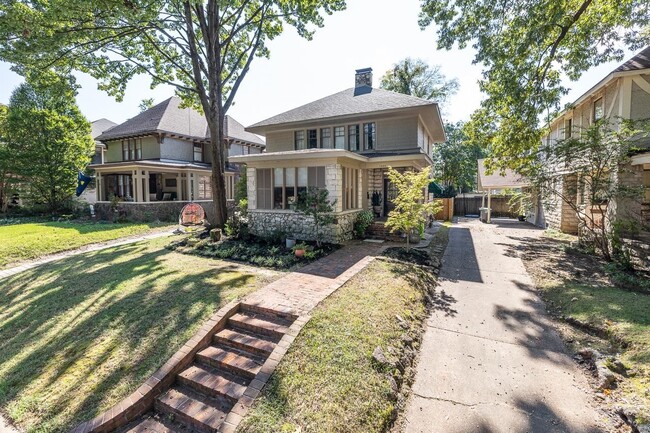 1595 Vinton Ave in Memphis, TN - Building Photo - Building Photo