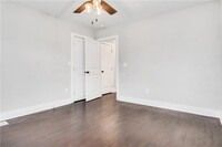 1416 Columbia Dr - 24