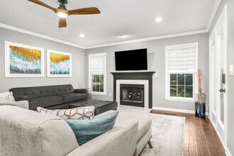 201 St Regis Ln in Kernersville, NC - Building Photo - Building Photo