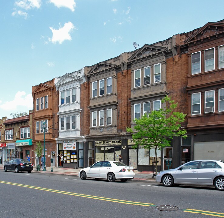 420 Kearny Ave in Kearny, NJ - Building Photo
