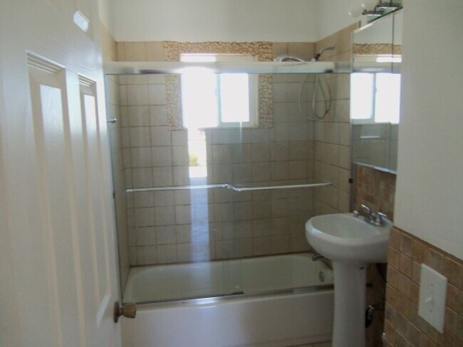 74934 Serrano Dr in Twentynine Palms, CA - Building Photo - Building Photo